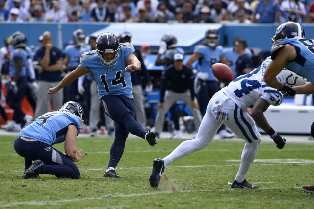 Tennessee Titans safety Amani Hooker takes up his position during the  second half of an NFL football game against the Indianapolis Colts Sunday,  Oct. 23, 2022, in Nashville, Tenn. (AP Photo/Mark Humphrey