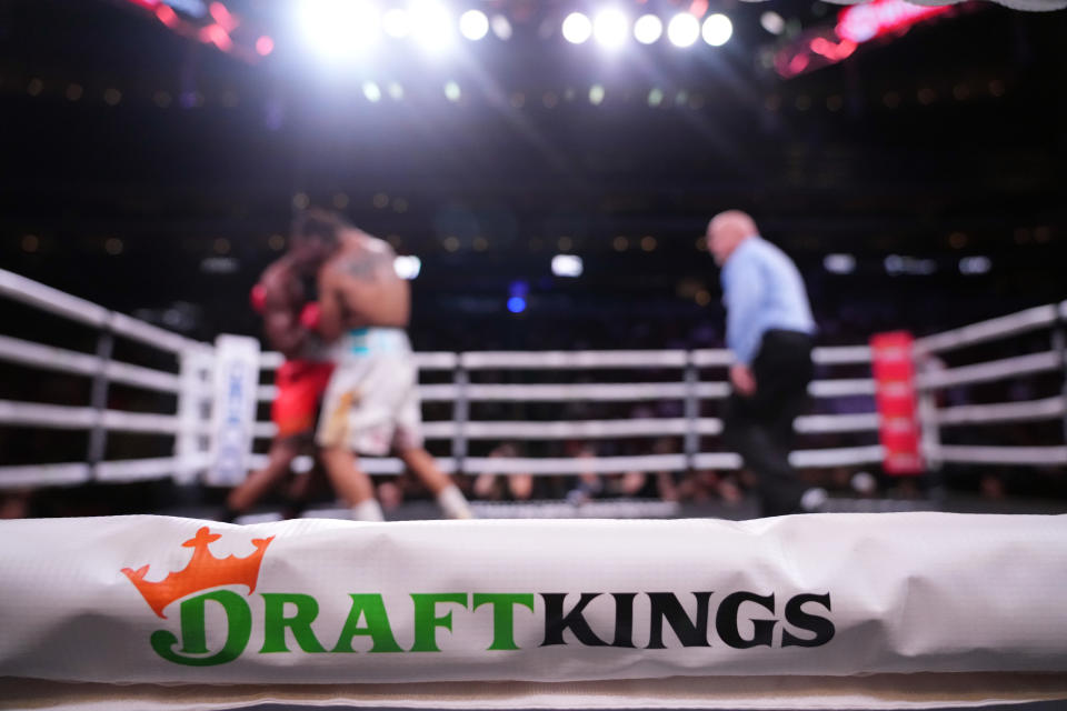 DraftKings signage is displayed as Victor Ortiz and Todd Manuel box during their super welterweight boxing match at Gila River Arena on May 21, 2022. (Photo: Joe Camporeale-USA TODAY Sports)