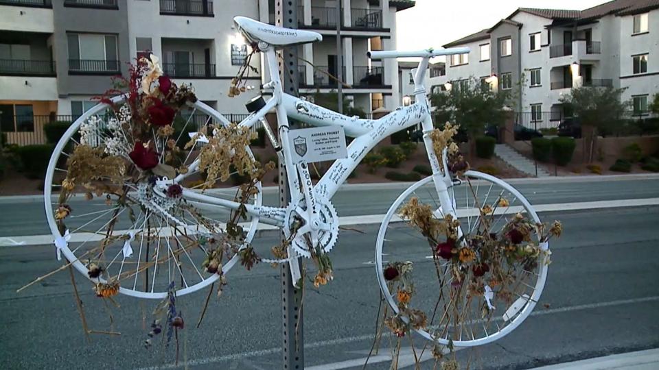 PHOTO: A ghost bike stands at the scene where cyclist Andreas Probst was struck and killed. (KTNV)
