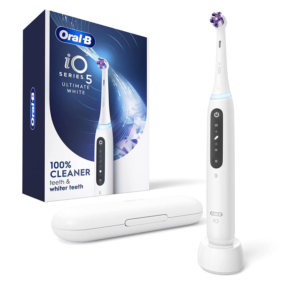 Oral-B