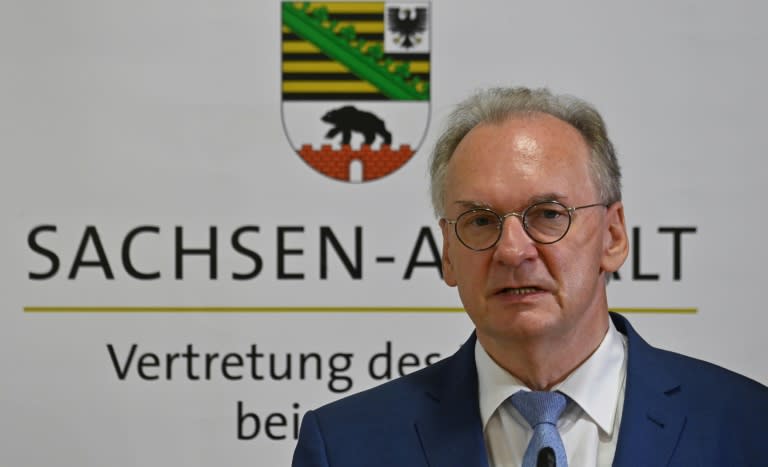 Die ostdeutschen Ministerpräsidenten kommen mit Bundeskanzler Olaf Scholz (SPD) in Wittenberg zusammen. Im Mittelpunkt des rund Treffens stehen die Wirtschafts- und die Energiepolitik sowie die demografische Entwicklung. (John MACDOUGALL)