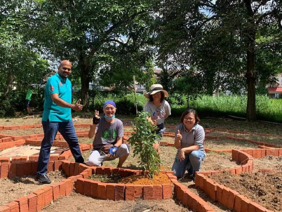 The community garden has got the residents of USJ 16 together. ― Picture via Facebook/ D'Hamlet Garden at USJ 16