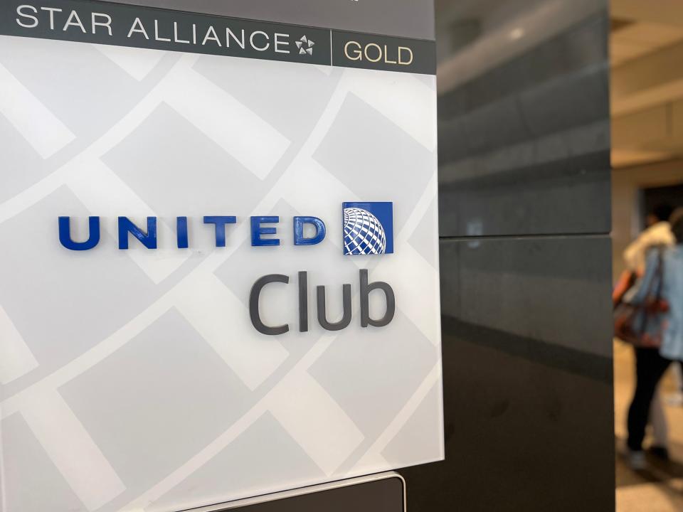 united airline club