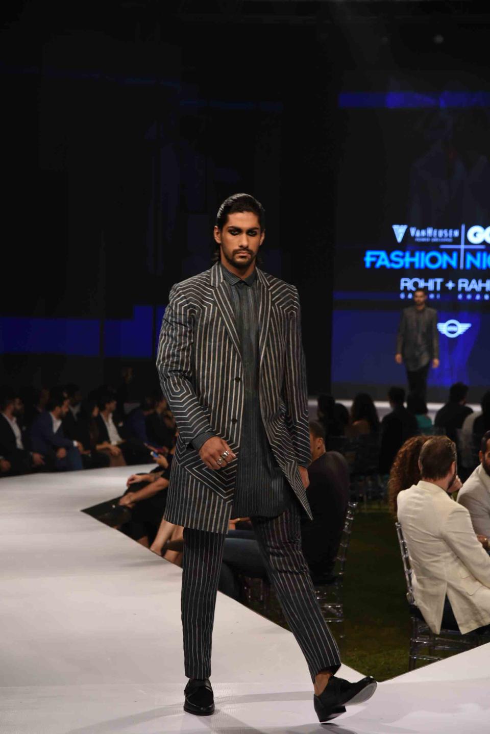 Bollywood meets fashion at 'Van Heusen and GQ Fashion Nights 2016' finale