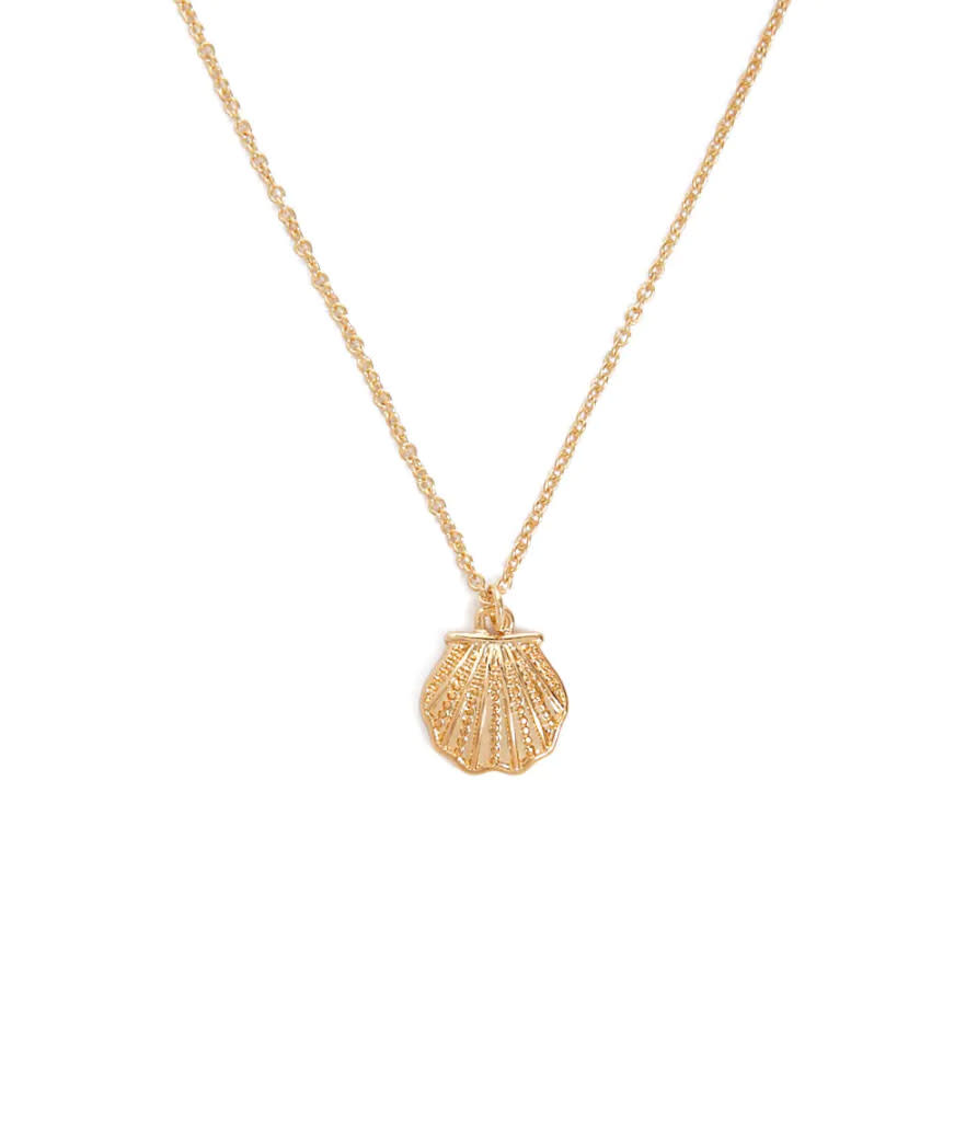 Forever 21 Shell Pendant Necklace (Photo: Forever 21)