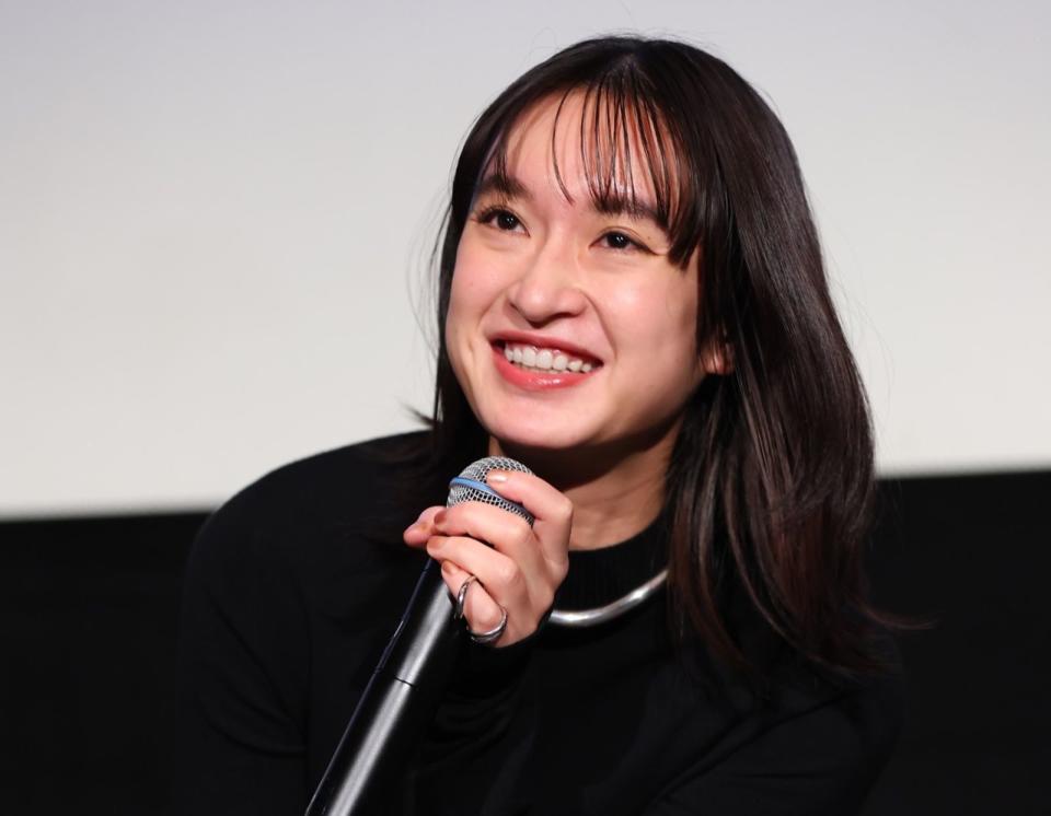 日本女星門脇麥參演台片《老狐狸》。她首次合體導演及演員加入宣傳。（國際影展提供）
