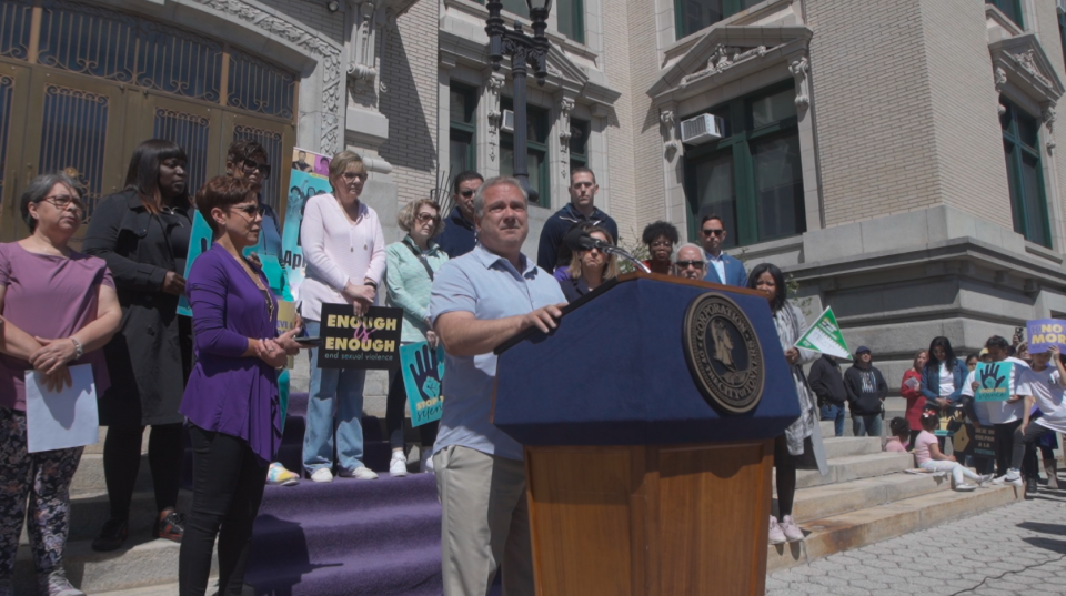 Yonkers Mayor Mike Spano addresses participants in Yo Digo No Más' march March 30, 2022.