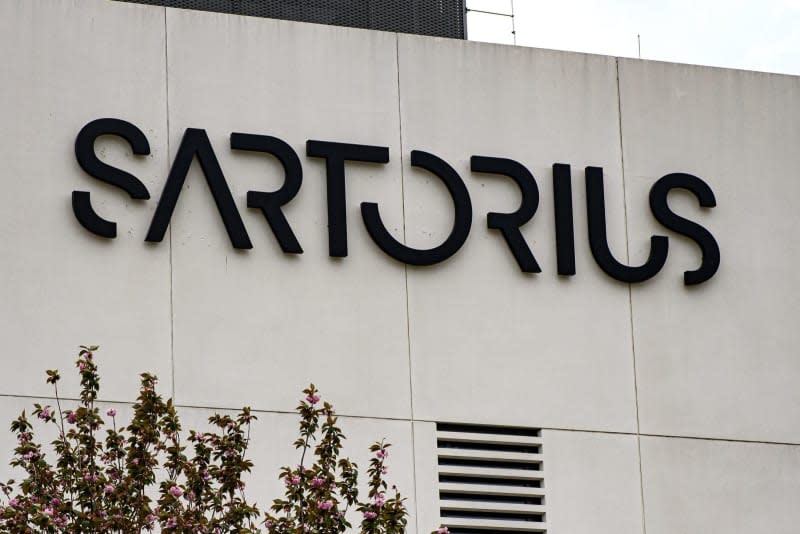 The Sartorius AG logo can be seen on the company's building. Swen Pförtner/dpa