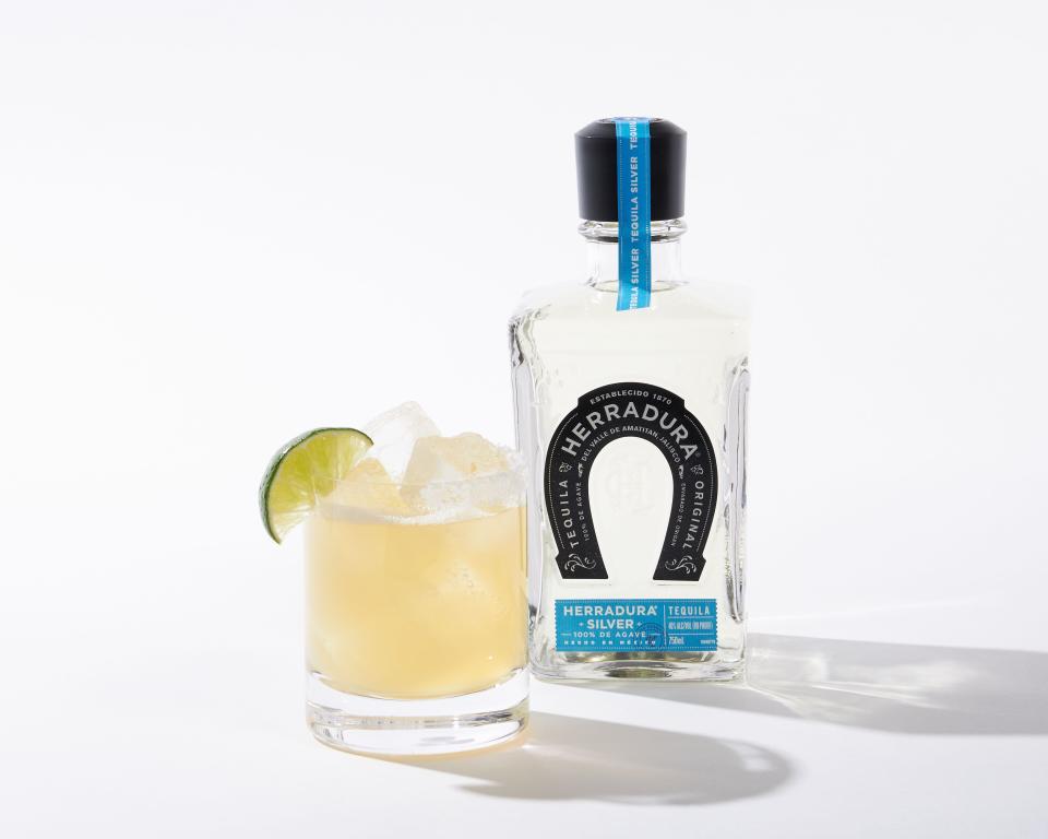 The Kentucky Derby 150 official menu features the Herradura Horseshoe Margarita.