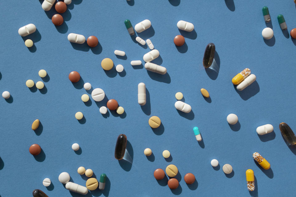 Der Verkauf von Vitaminpräparaten boomt - doch an Aufklärung fehlt es oft. (Symbolbild: Getty Images)