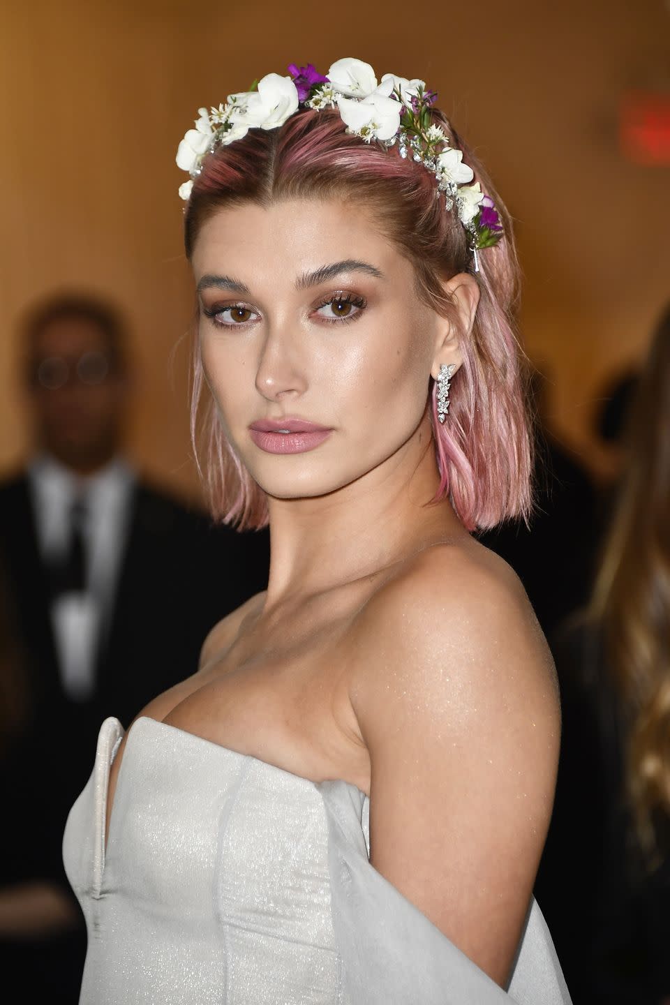 easter hairstyles hailey bieber
