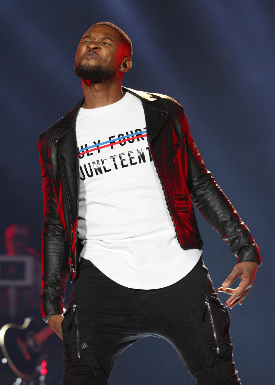 Usher is seen in the pressroom at 2015 Essence Music Festival Concert at Superdome on Saturday, July 4, 2015 in New Orleans, LA. (Photo by Donald Traill/Invision/AP)