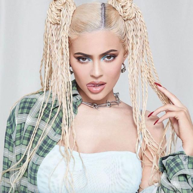 Kylie Jenner Roasted On Twitter For Cultural Appropriation After