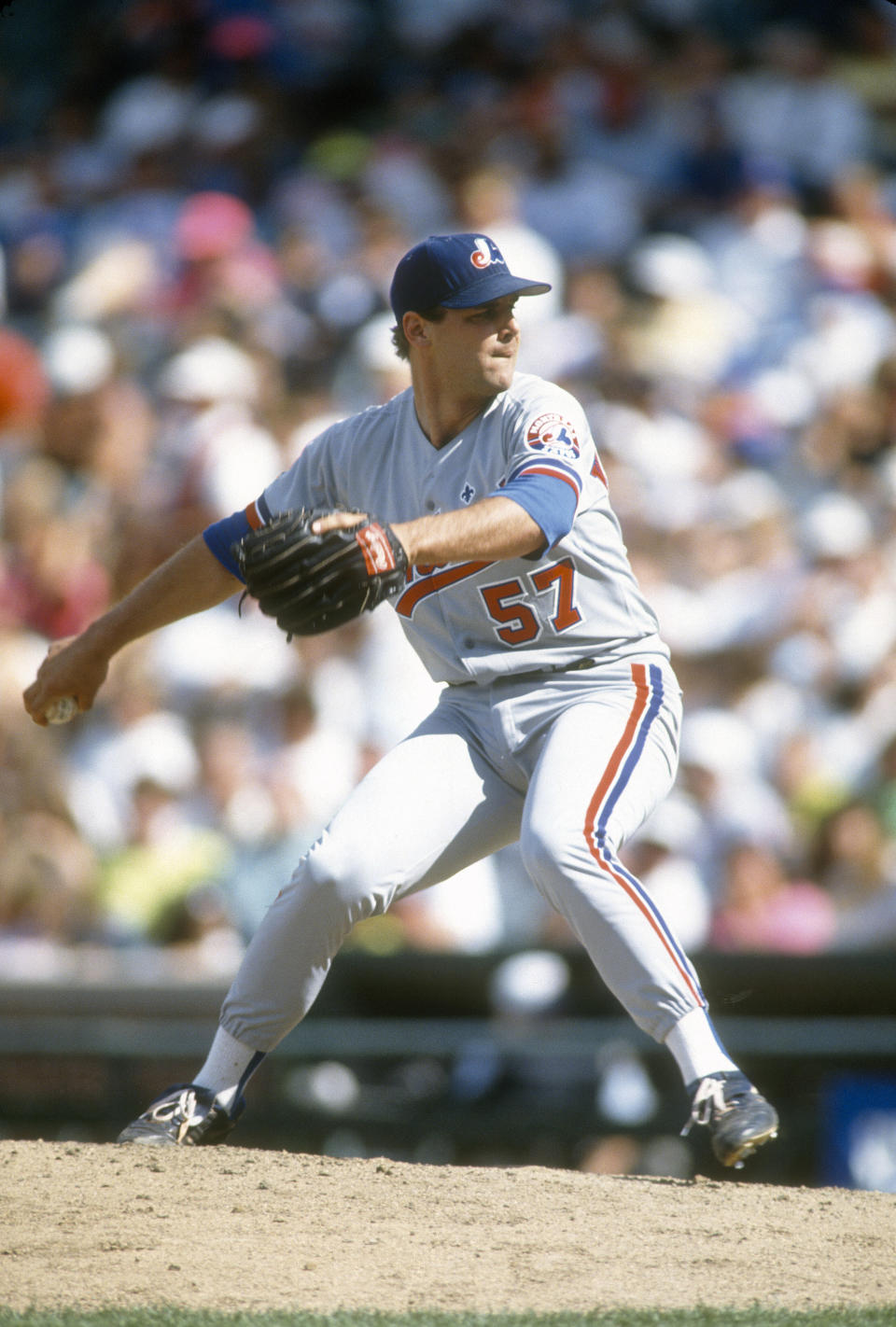 John Wetteland pitches against the Chicago Cubs during a Major League Baseball game in 1993 at Wrigley Field in Chicago. (Photo: Focus On Sport via Getty Images)