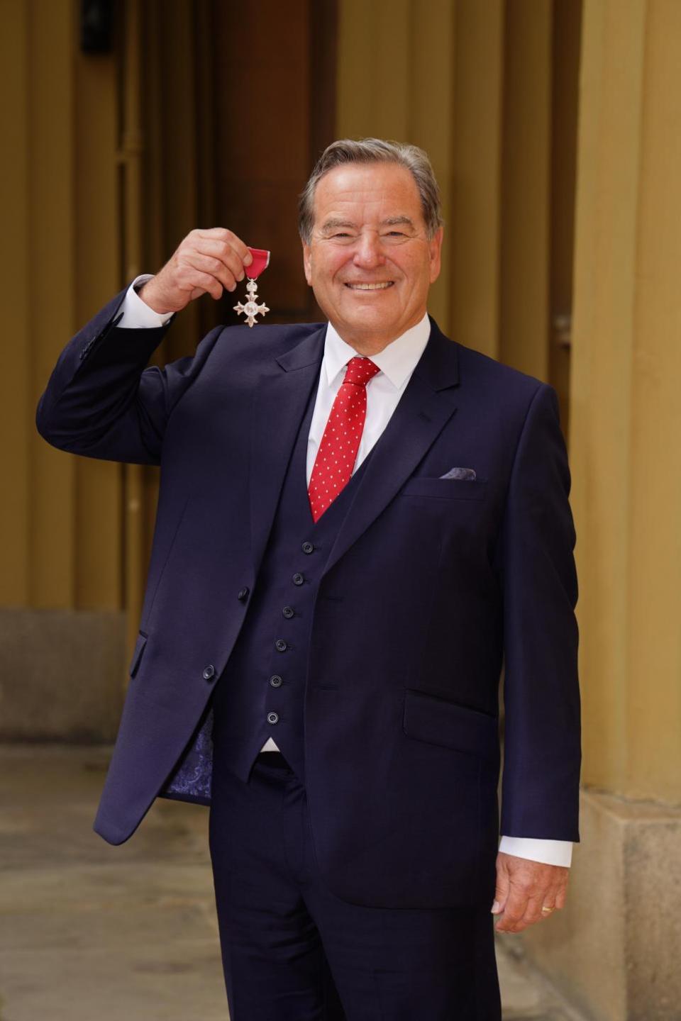 The Northern Echo: Robert Stelling (Jeff Stelling), lately Broadcaster, Sky Sports, is made a Member of the Order of