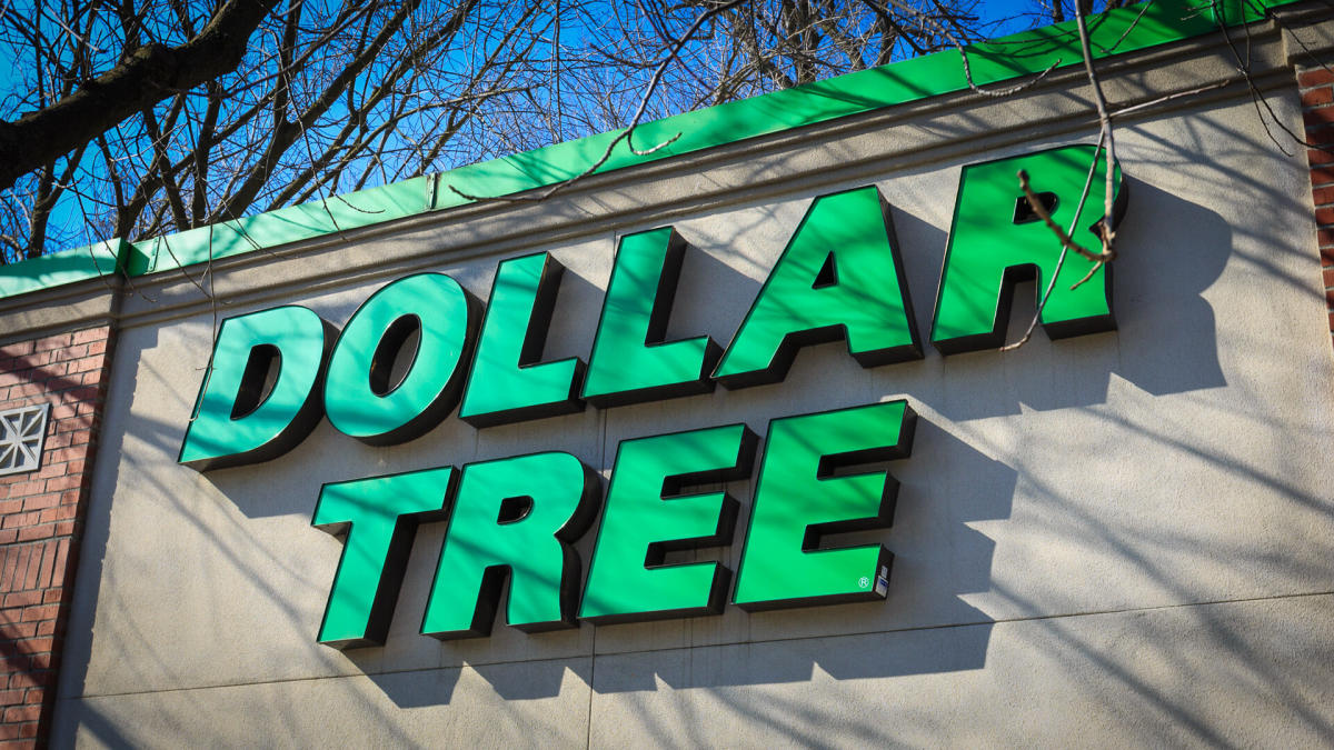 8 Things You Didn't Know About the Dollar Store