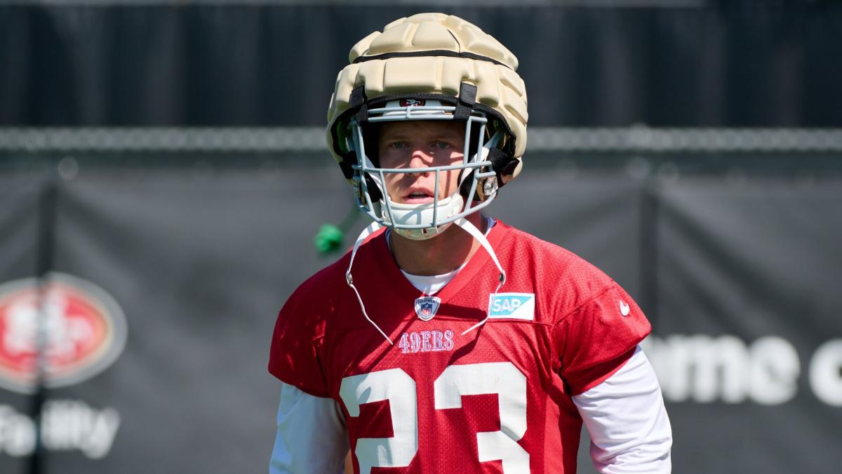 Christian McCaffrey thrilled to be mastering Kyle Shanahan's 49ers offense,  and that should terrify defenses : r/49ers