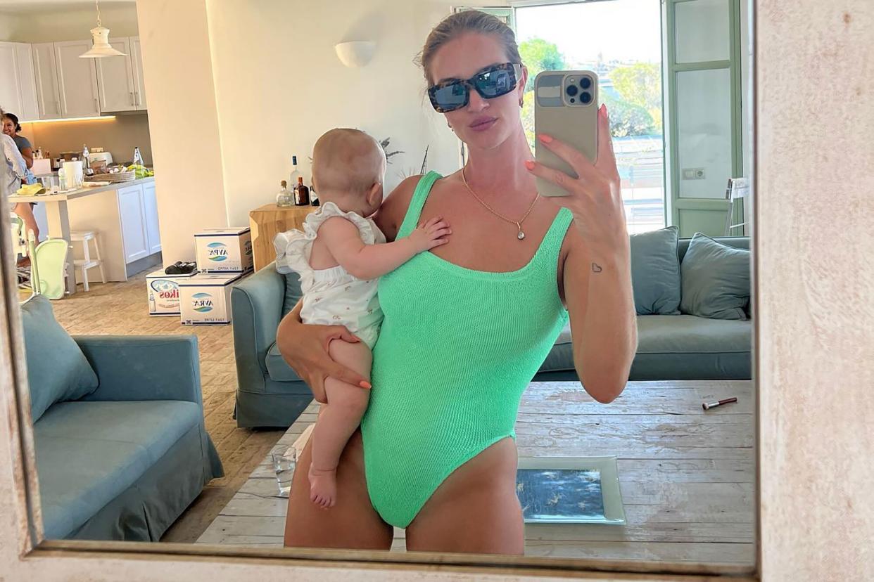 Rosie HW/Instagram https://www.instagram.com/p/Ch9Ulj9MN3a/