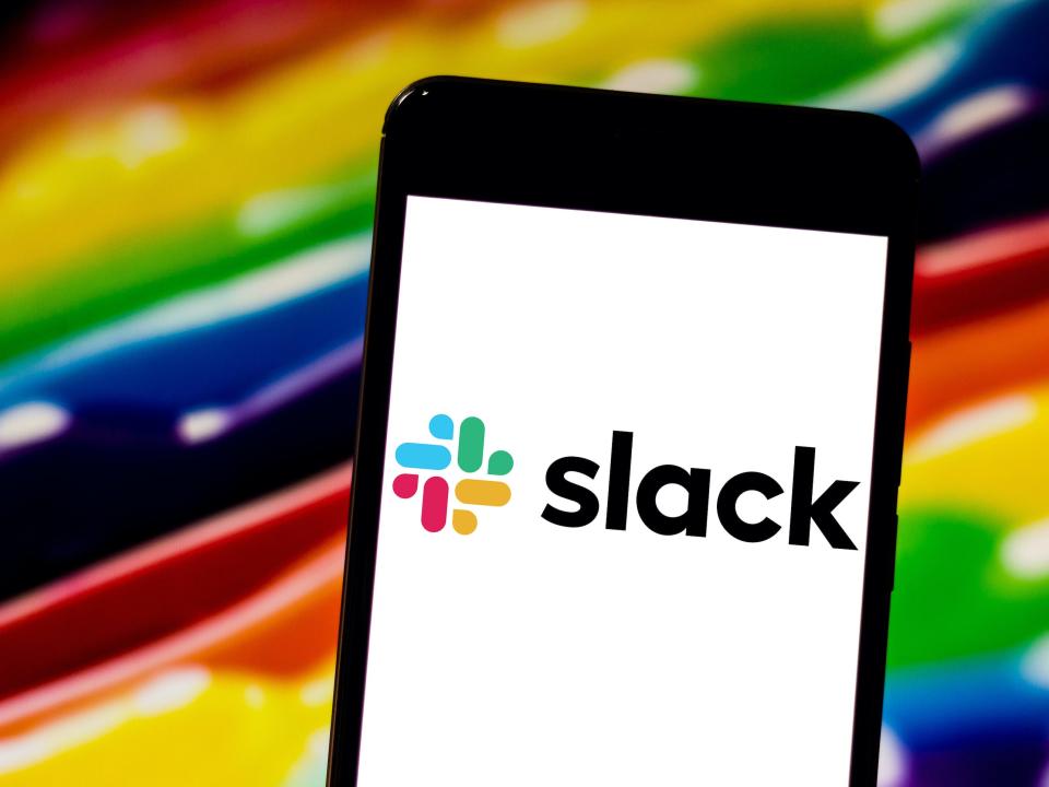 Slack phone logo