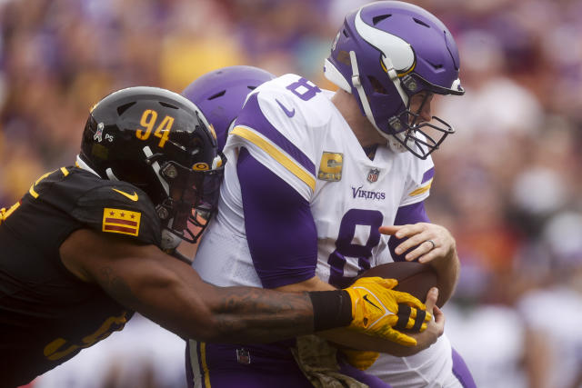 Iced-out Kirk Cousins celebrates Vikings 20-17 win over Commanders