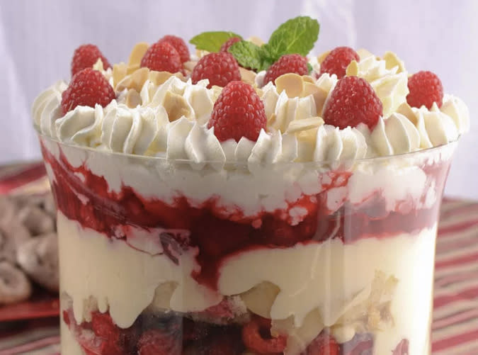 English Christmas Trifle