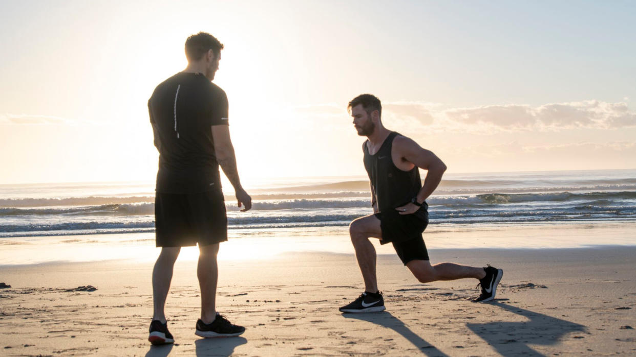  Luke Zocchi taking Chris Hemsworth through a workout. 