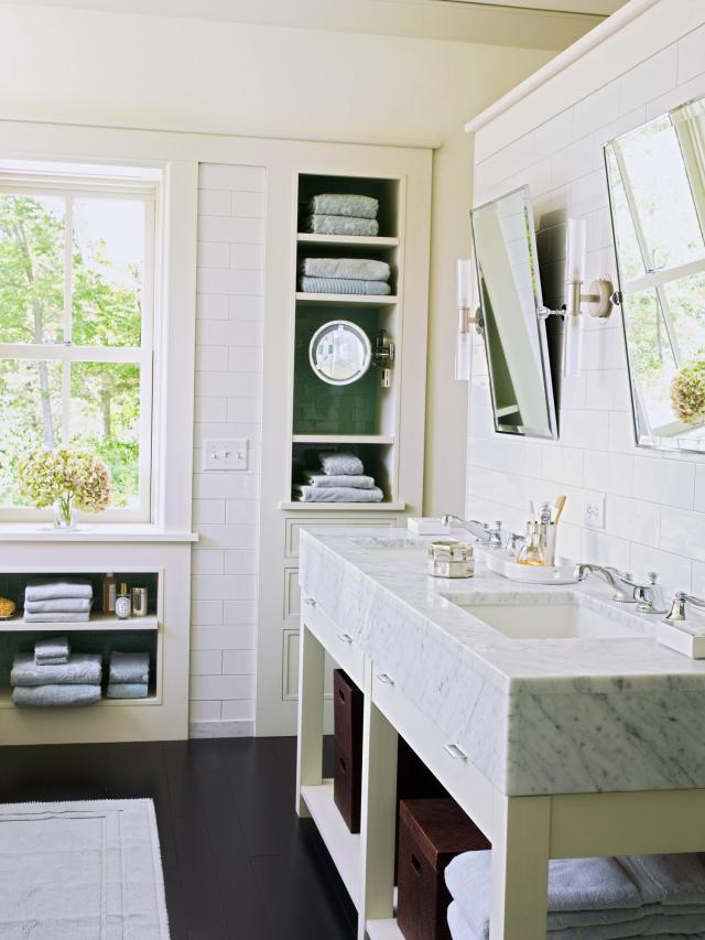 28 Bathroom Towel Storage Ideas That Are Pretty and Practical