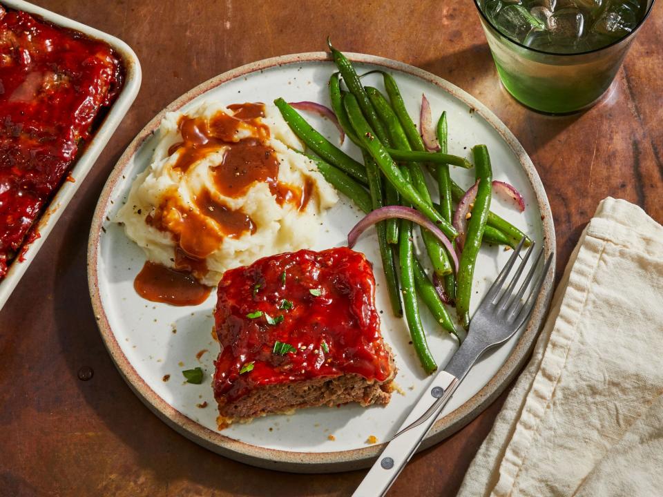 August: Sheet Pan Meatloaf