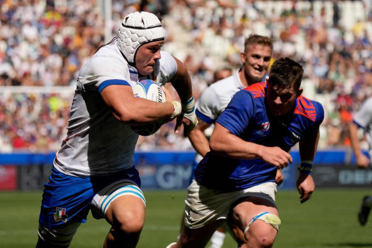 Manuel Zuliani apoyó uno de los tries en el segundo tiempo