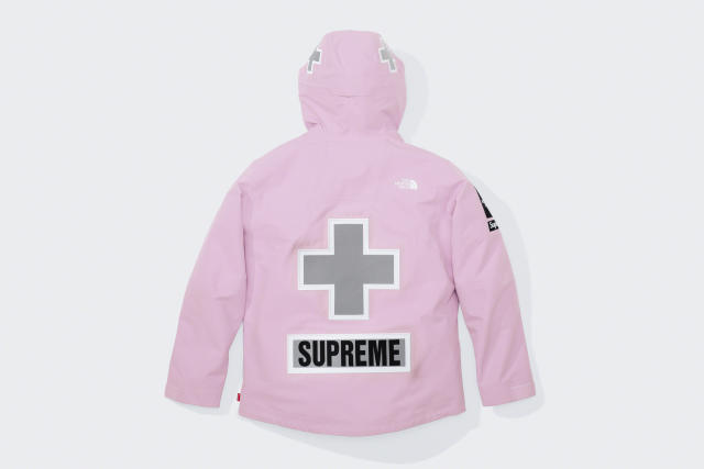 Supreme x The North Face Spring 2022 Breaks the Internet with Snow