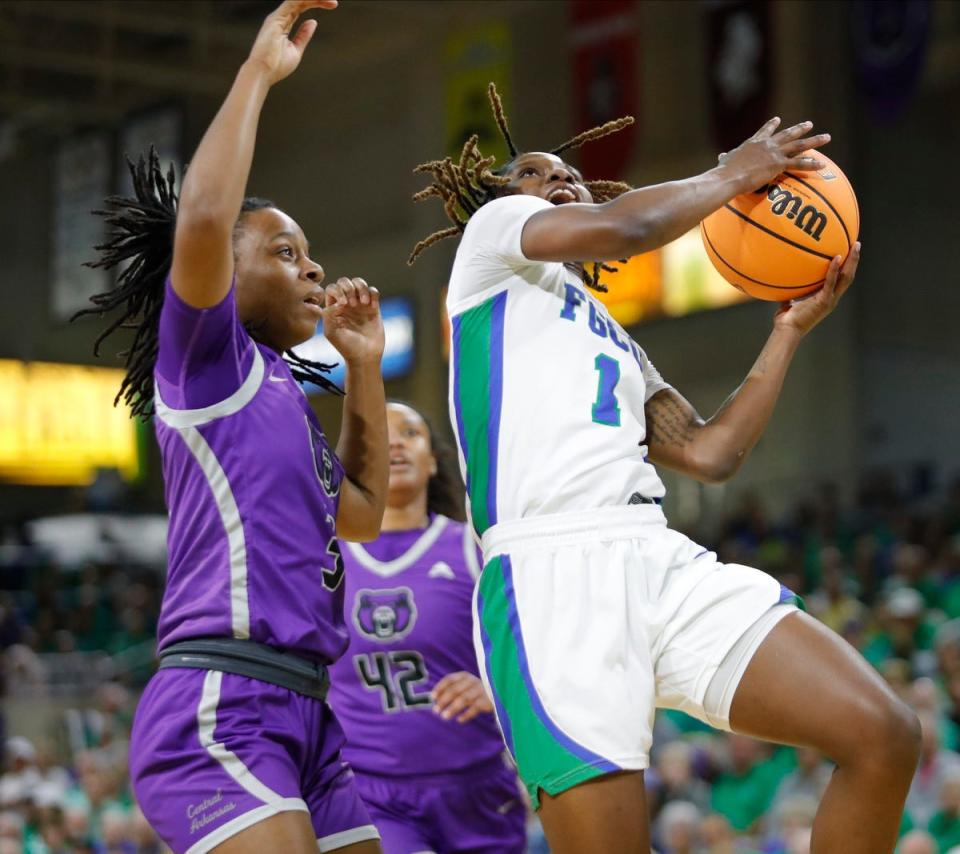 FGCU player Emani Jefferson drives to the basket during the ASUN championship game. The FGCU women's basketball team defeated the University of Central Arkansas on Saturday March 16, 2024 to win the Atlantic Sun Conference championship game. The final score was 76-47.