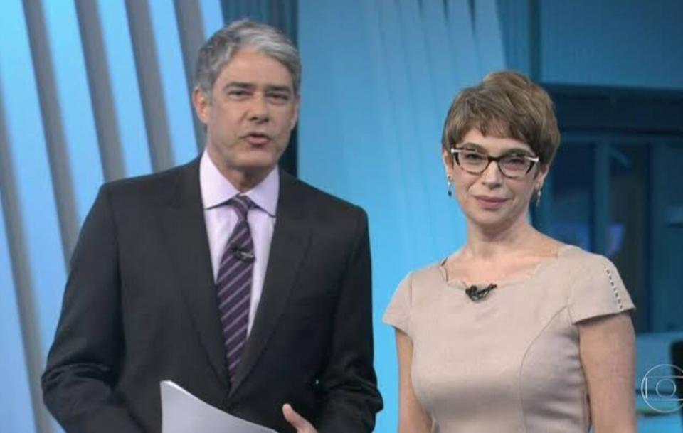 Registro de William Bonner e Renata Lo Prete, apresentadores da Globo (Imagem: Reprodu&#xe7;&#xe3;o/ TV Globo)