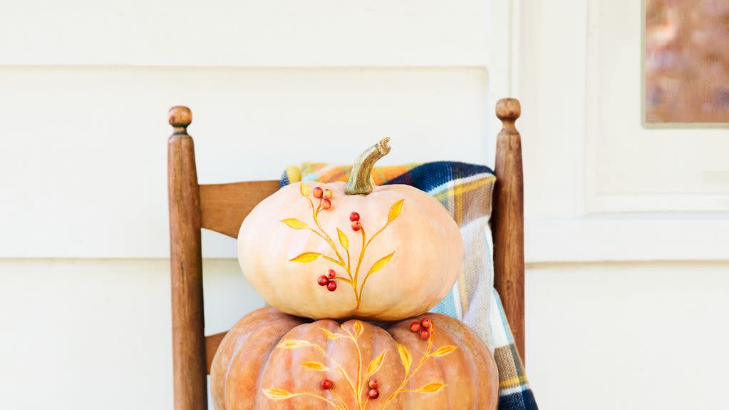 autumn decor, halloween pumpkins, seasonal stack, trio of pumpkins with vine pattern and red berries