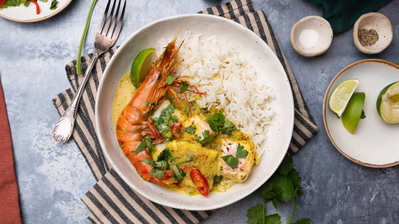 coconut fish curry with prawn and rice