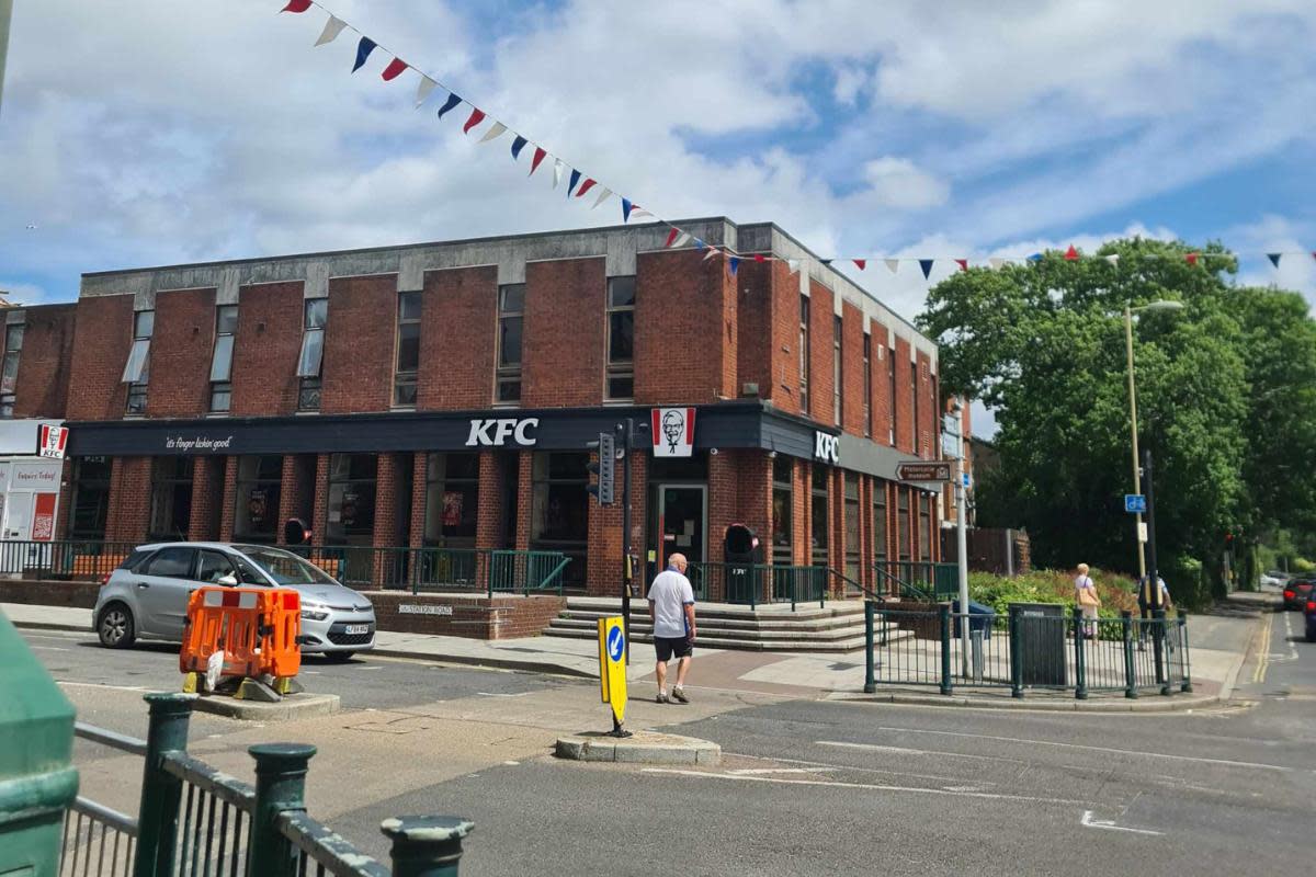 The New Milton KFC branch is one of four to close in the area. <i>(Image: Suzannah Jordan)</i>