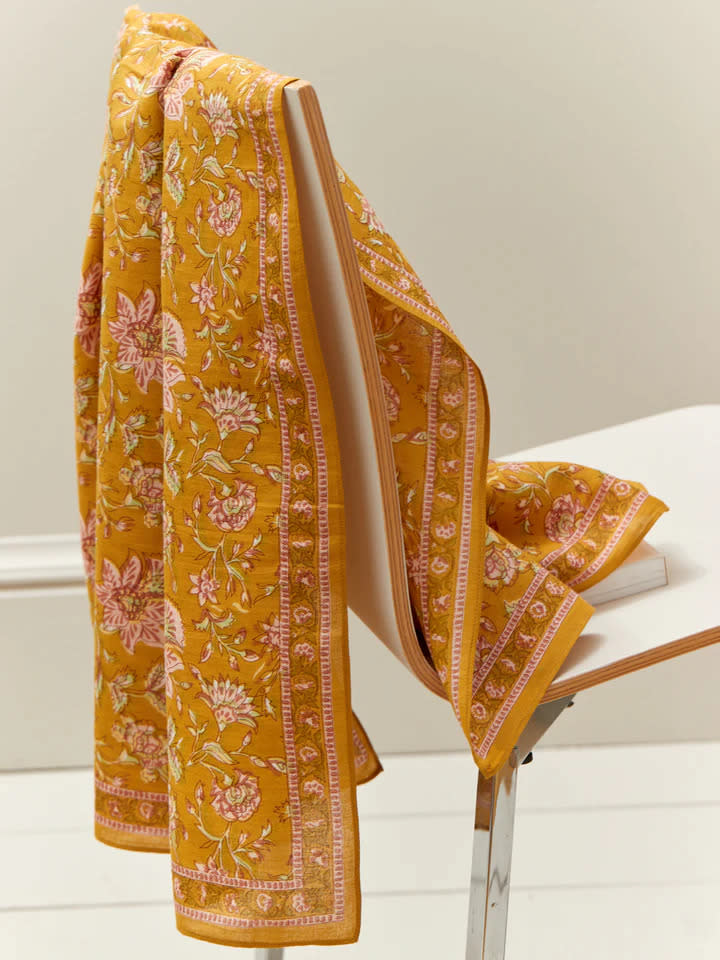 Foulard voile fleuri