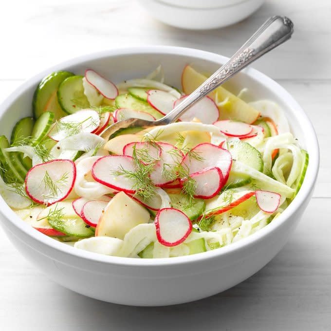 Shaved Fennel Salad Exps Sdjj18 213668 B02 14 7b 3