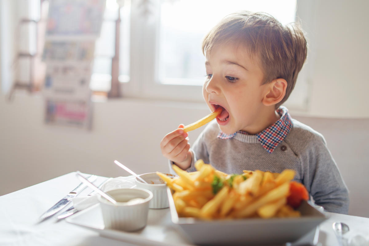 La freidora de aire barata más vendida en  tiene contentos a más de  700 amantes de la alimentación saludable y está a precio mínimo hoy