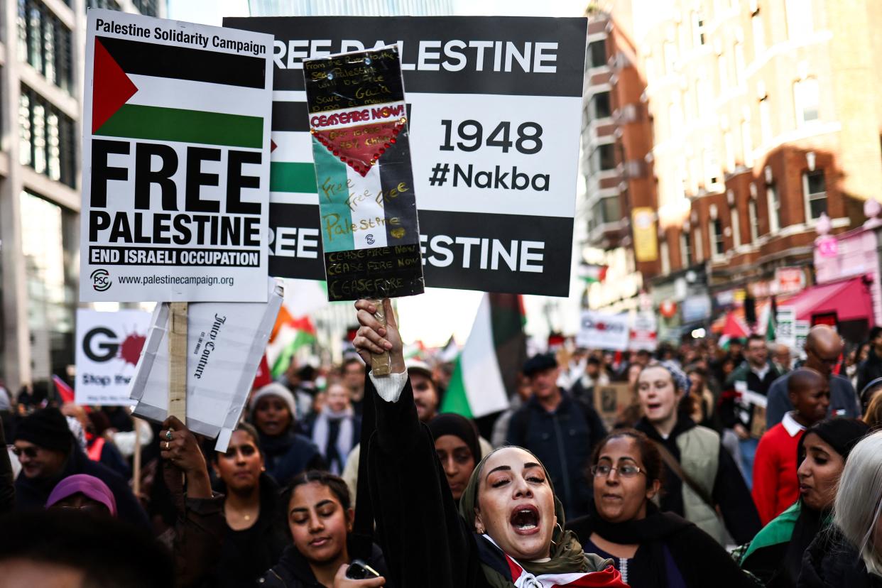 Manifestation de soutien à la Palestine, à Londres, le 11 novembre 2023 (Photo by HENRY NICHOLLS / AFP)