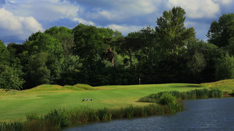 The Springs golf course requires you to play around several bodies of water, challenging you to lay up or go for the green.