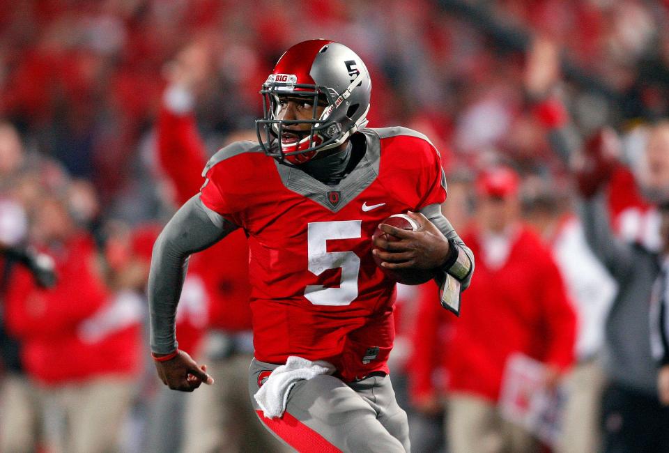 Ohio State Buckeyes quarterback Braxton Miller (5) scores a touchdown against Wisconsin Badgers in the fourth quarter of their NCAA football game at Ohio Stadium in Columbus, Ohio, October 29, 2011. (Dispatch photo by Kyle Robertson)