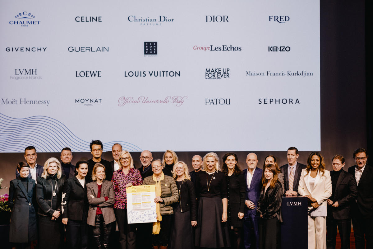 Showcasing LVMH Innovation Awards 2020! - ByondXR