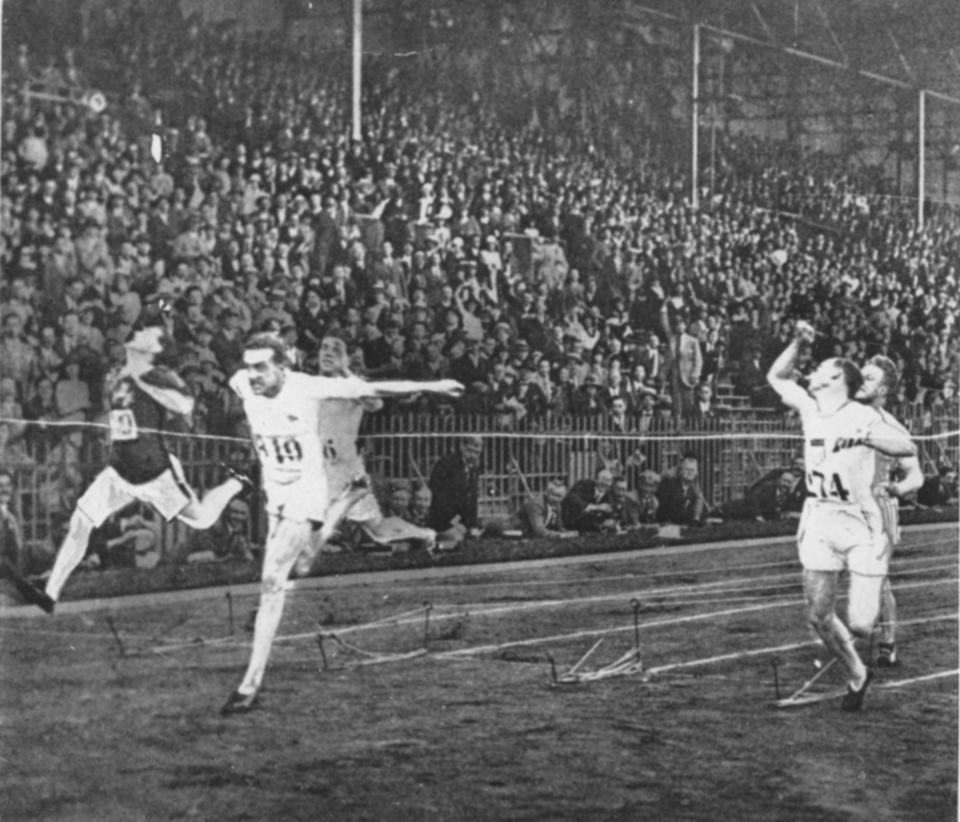 Harold Abrahams holt Gold im 100-Meter-Lauf (Bild: Jewish Chronicle/Heritage Images/Getty Images)