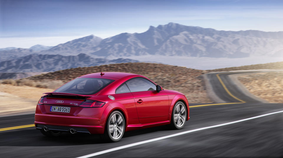 Audi TT Coupé。