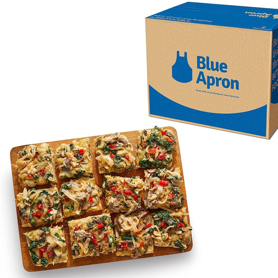 Blue Apron Flatbread PIzza Family Meal Kit + Garlic Bread