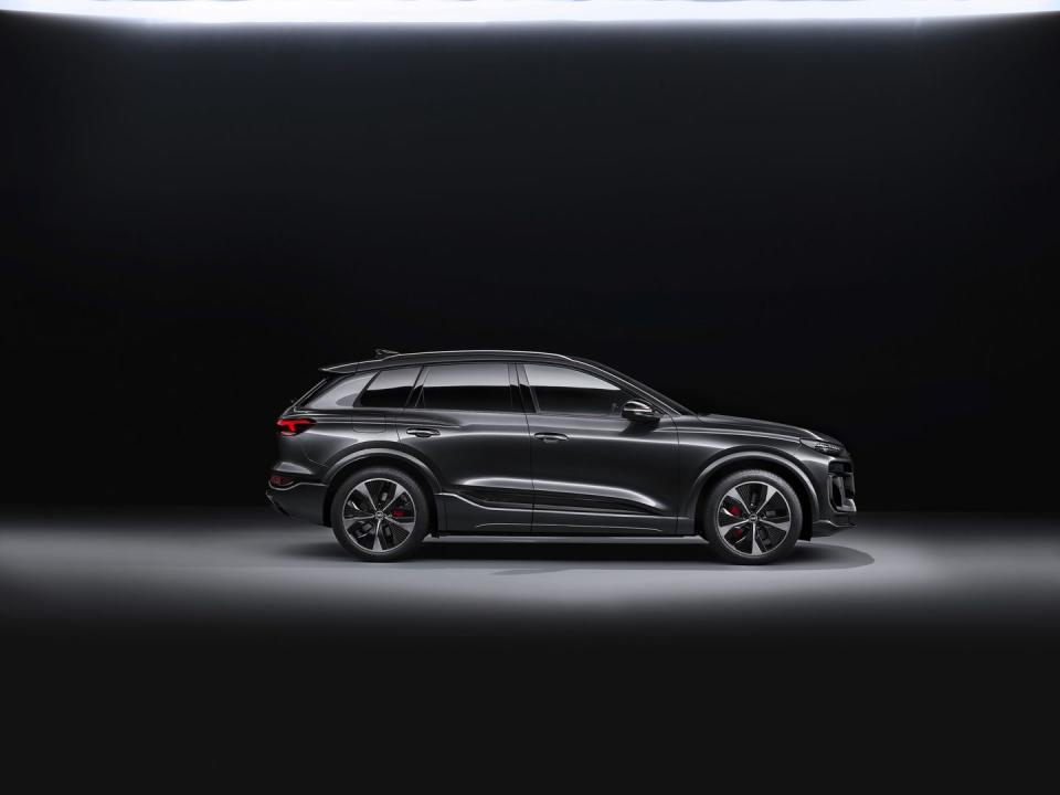 2025 audi sq6 e tron press release images