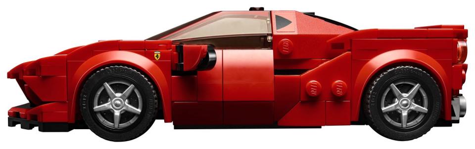 View Photos of Lego Speed Champions Audi and Ferrari Sets