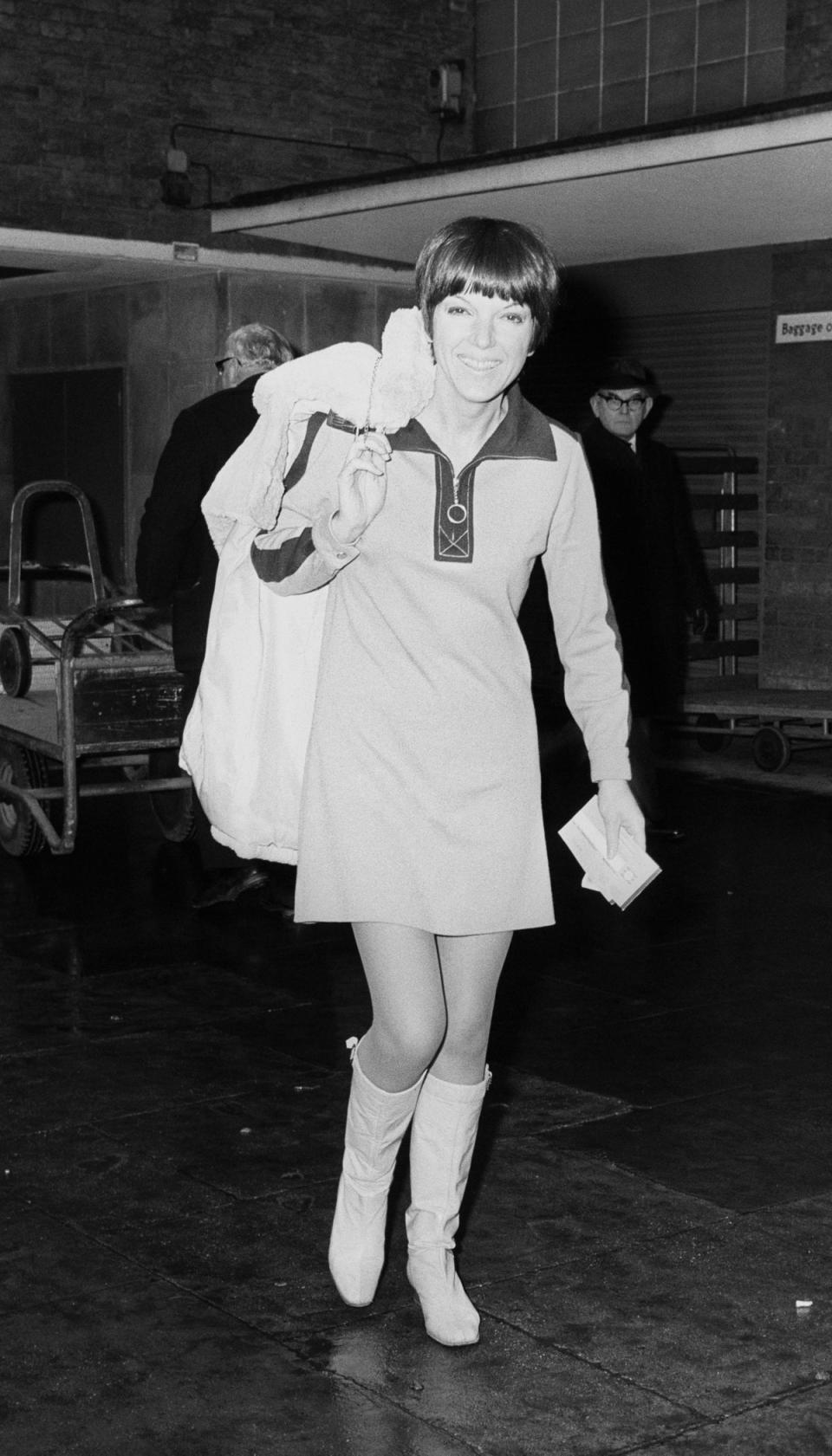 Quant wearing a shift dress in 1966 (PA)