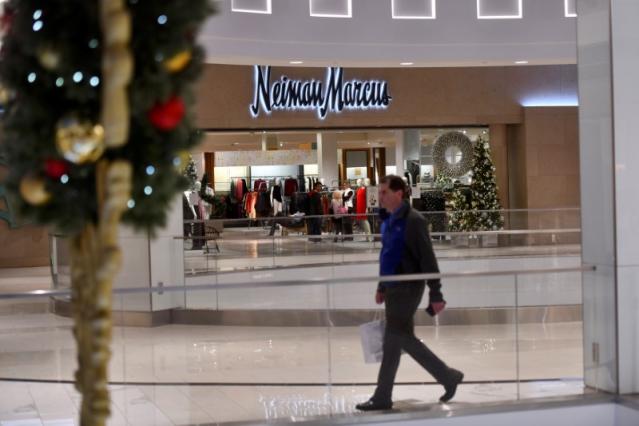 Neiman Leaves Bankruptcy With Less Debt to Face Retail's Turmoil - Bloomberg