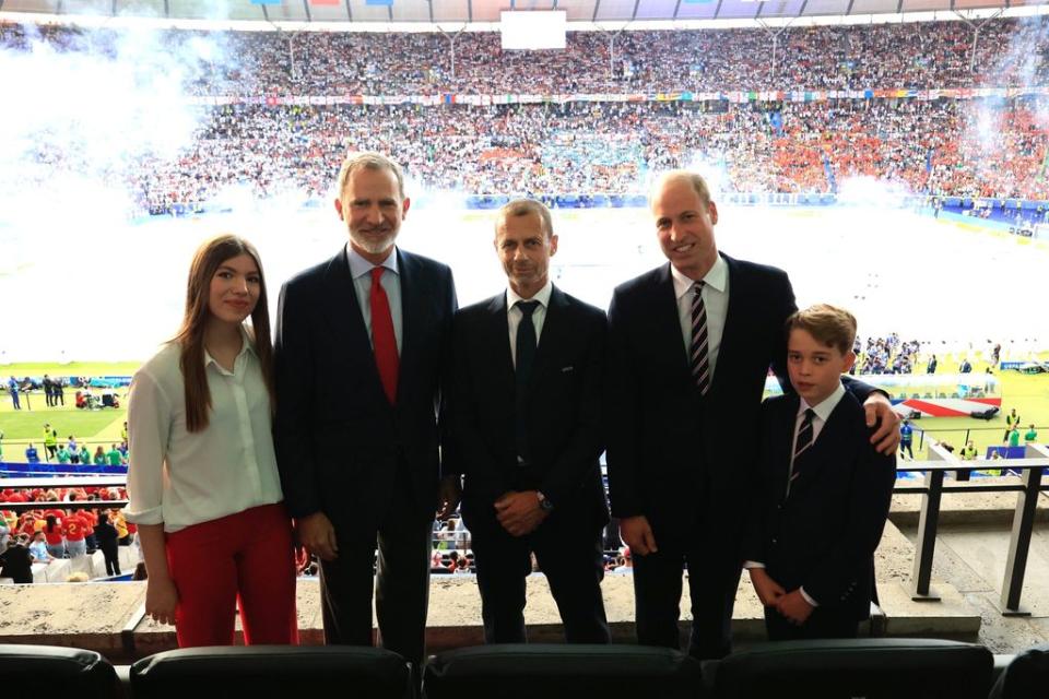 Infanta Sofía, Felipe VI, príncipe Guillermo, príncipe George. Final Eurocopa 2024